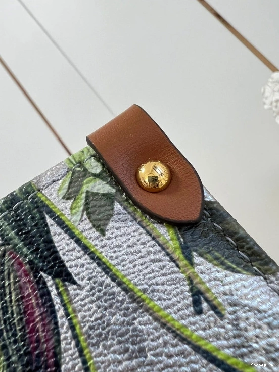 VUITTON LOUIS MM ONTHEGO 0727
